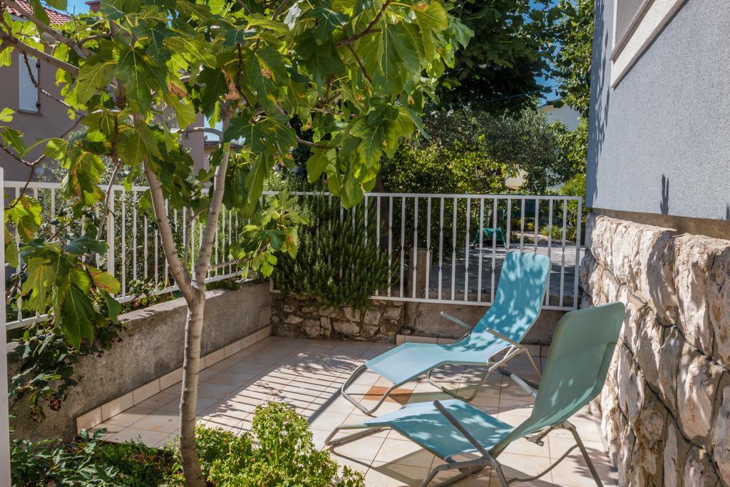 Apartments Seka Novi Vinodolski Eksteriør bilde